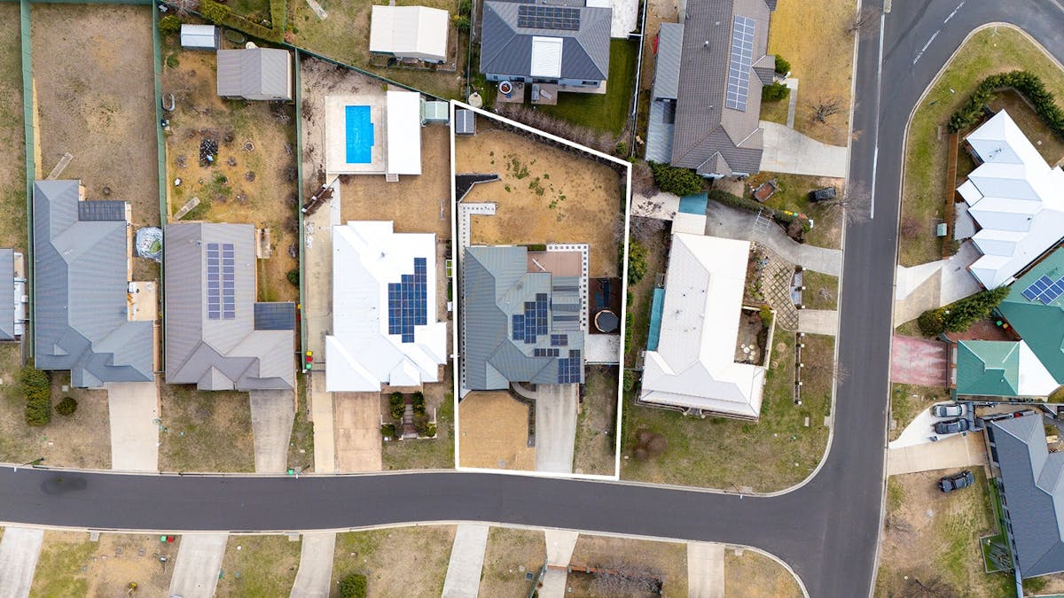 3 Blaxland Drive, Llanarth, NSW, 2795 - Image 28