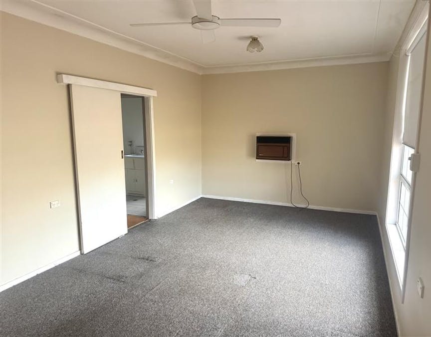 16 Myall Street, Cowra, NSW, 2794 - Image 3