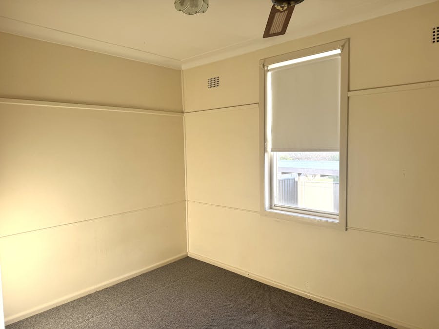 16 Myall Street, Cowra, NSW, 2794 - Image 7