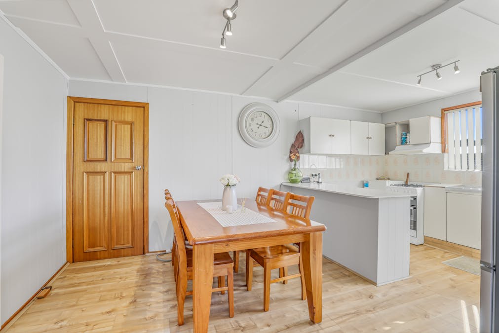 22 Scotia Avenue, Oberon, NSW, 2787 - Image 8