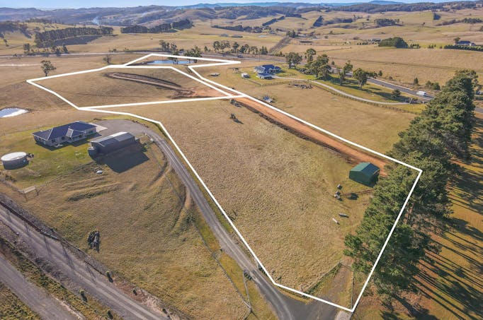 461/72 Humphries Drive, Oberon, NSW, 2787 - Image 1