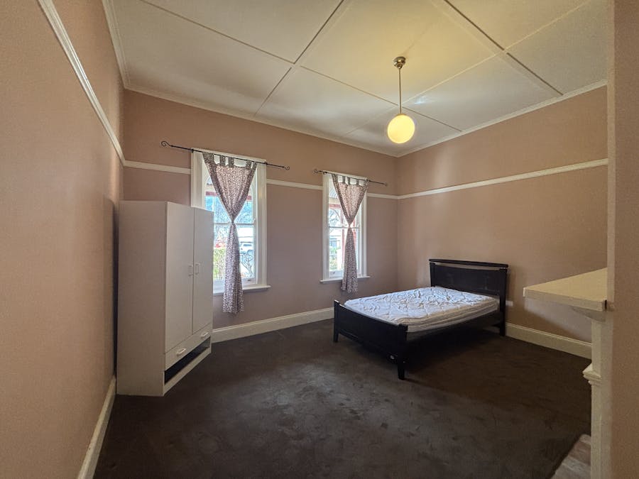 212a Russell Street, Bathurst, NSW, 2795 - Image 5