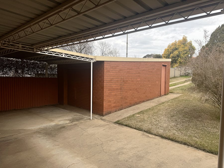 57 Lachlan Street, Cowra, NSW, 2794 - Image 12