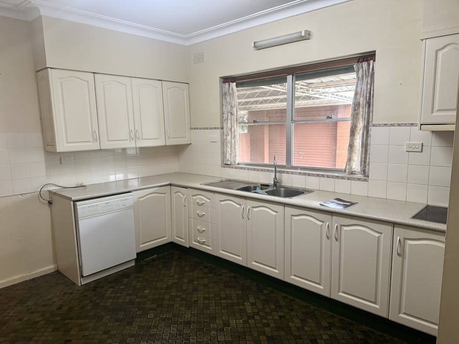 57 Lachlan Street, Cowra, NSW, 2794 - Image 4