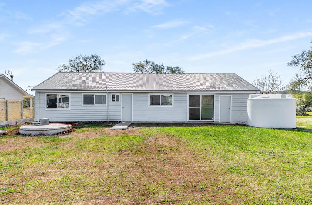 37 Belmore Street, Woodstock, NSW, 2793 - Image 12