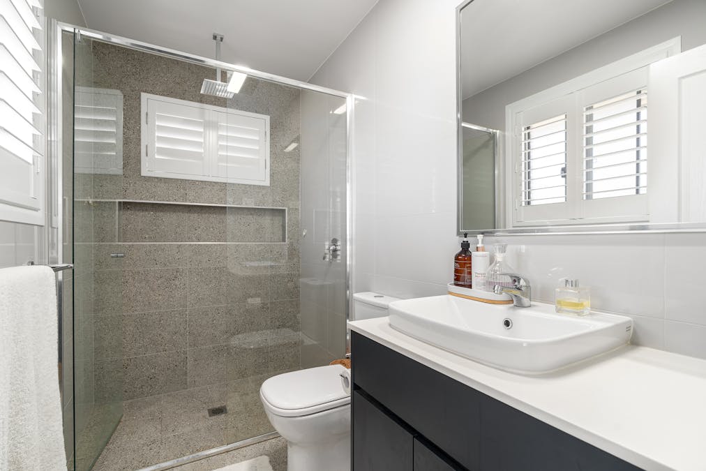 2 Streatfield Close, Blayney, NSW, 2799 - Image 9