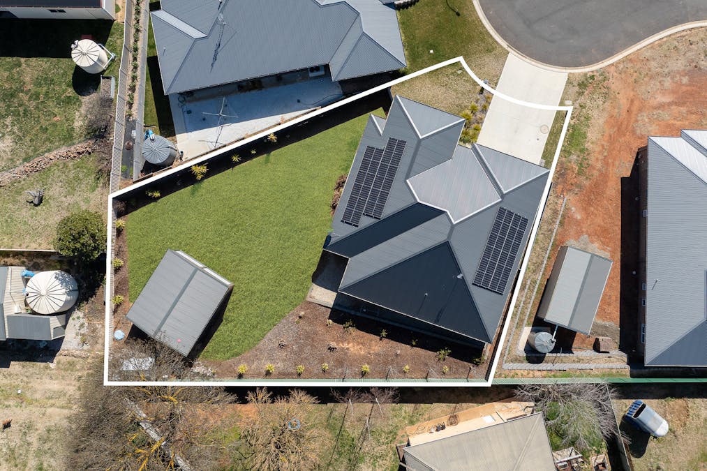 2 Streatfield Close, Blayney, NSW, 2799 - Image 18