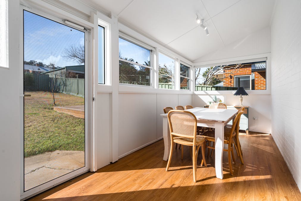18 Bartlett Avenue, Cowra, NSW, 2794 - Image 6