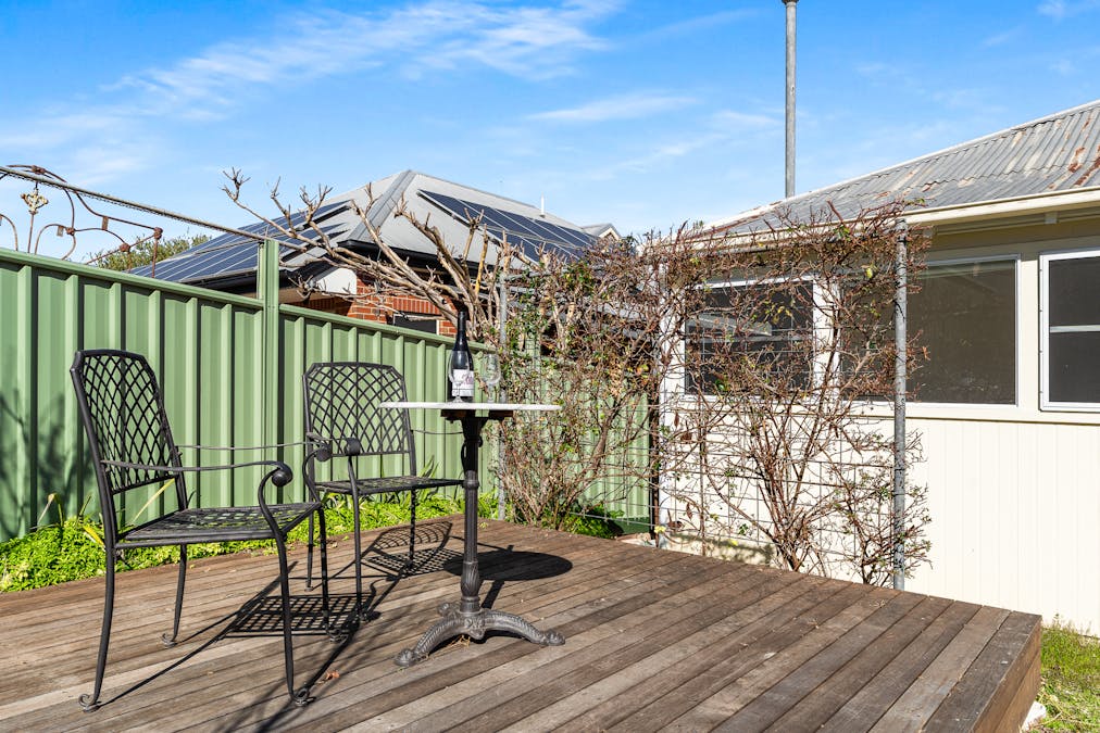 18 Bartlett Avenue, Cowra, NSW, 2794 - Image 12