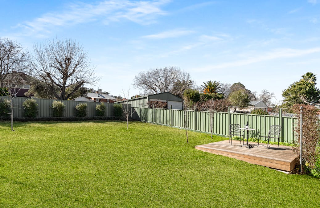 18 Bartlett Avenue, Cowra, NSW, 2794 - Image 13