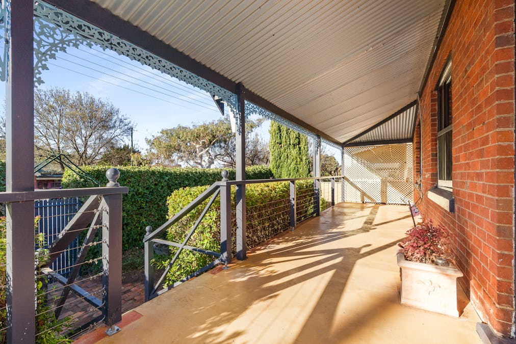 53 Vaux Street, Cowra, NSW, 2794 - Image 3