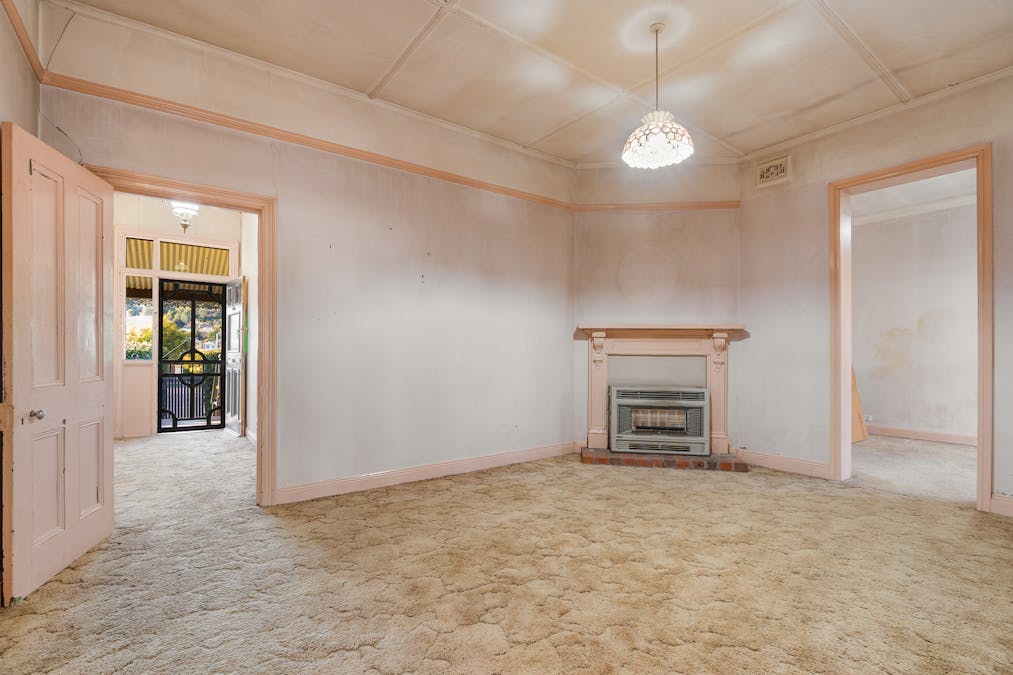 53 Vaux Street, Cowra, NSW, 2794 - Image 11