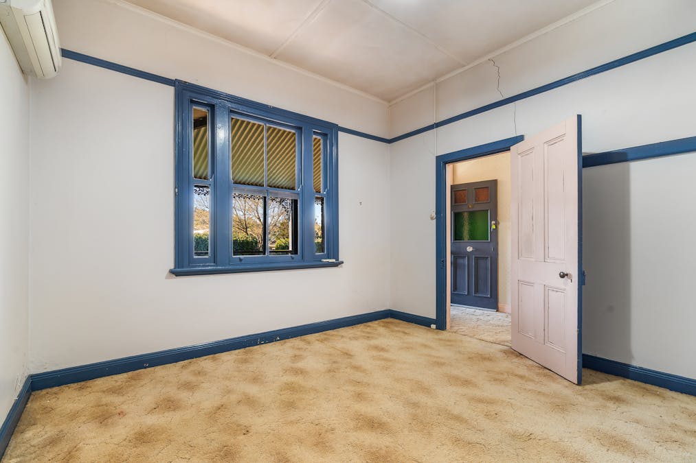 53 Vaux Street, Cowra, NSW, 2794 - Image 16