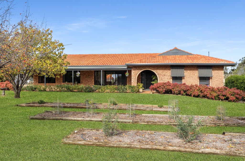 520 Darbys Falls  Road, Cowra, NSW, 2794 - Image 4