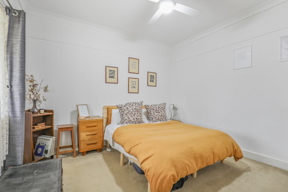 142 Seymour Street, Bathurst, NSW, 2795 - Image 11