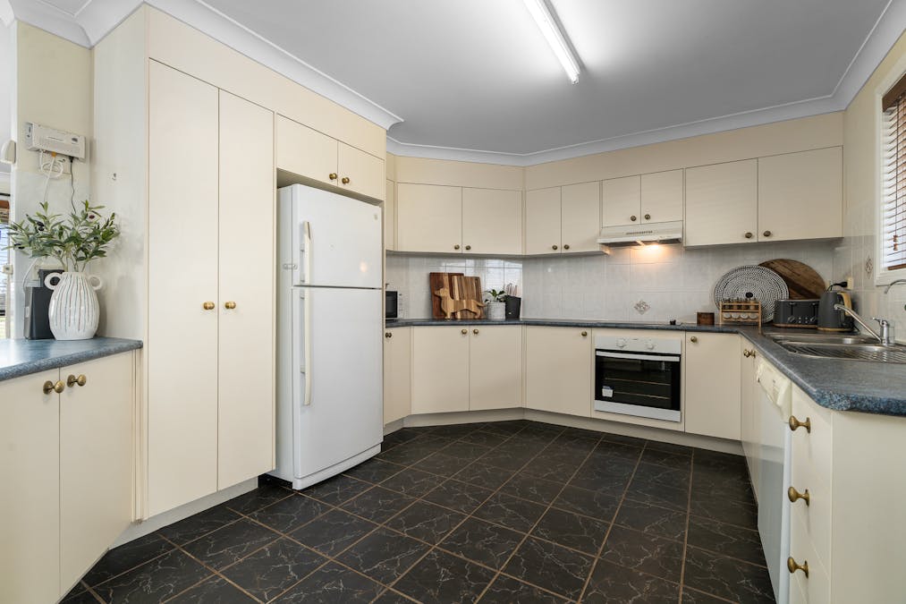 151 Barrs Road, Cowra, NSW, 2794 - Image 8
