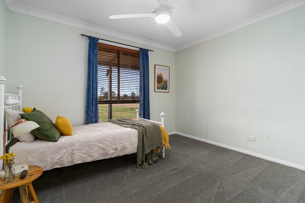 151 Barrs Road, Cowra, NSW, 2794 - Image 13
