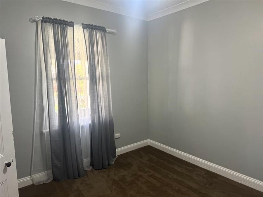 8 Brougham Street, Cowra, NSW, 2794 - Image 10