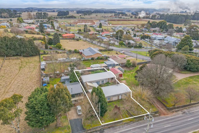 19 Rupert Street, Oberon, NSW, 2787 - Image 1