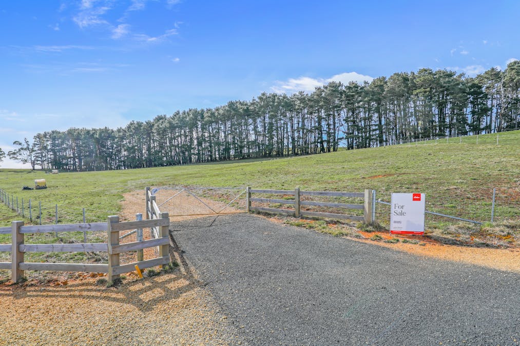 16 Ben Nevis Close, Oberon, NSW, 2787 - Image 1