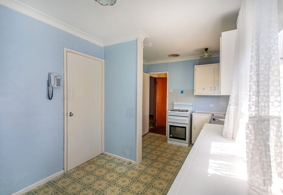 44 Logan Street, Cowra, NSW, 2794 - Image 3