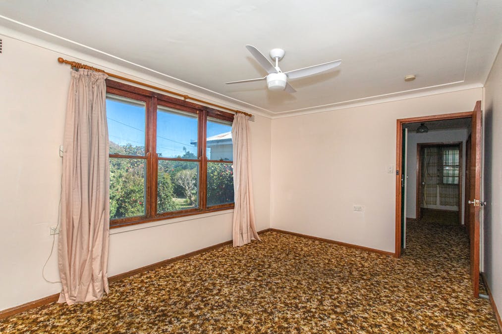 44 Logan Street, Cowra, NSW, 2794 - Image 5