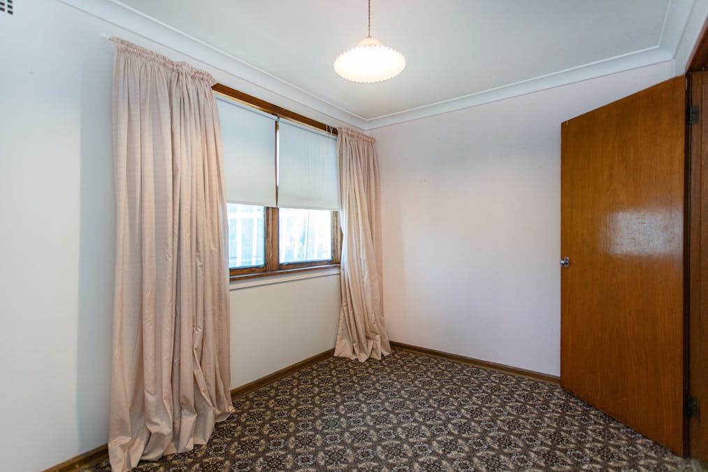 44 Logan Street, Cowra, NSW, 2794 - Image 9