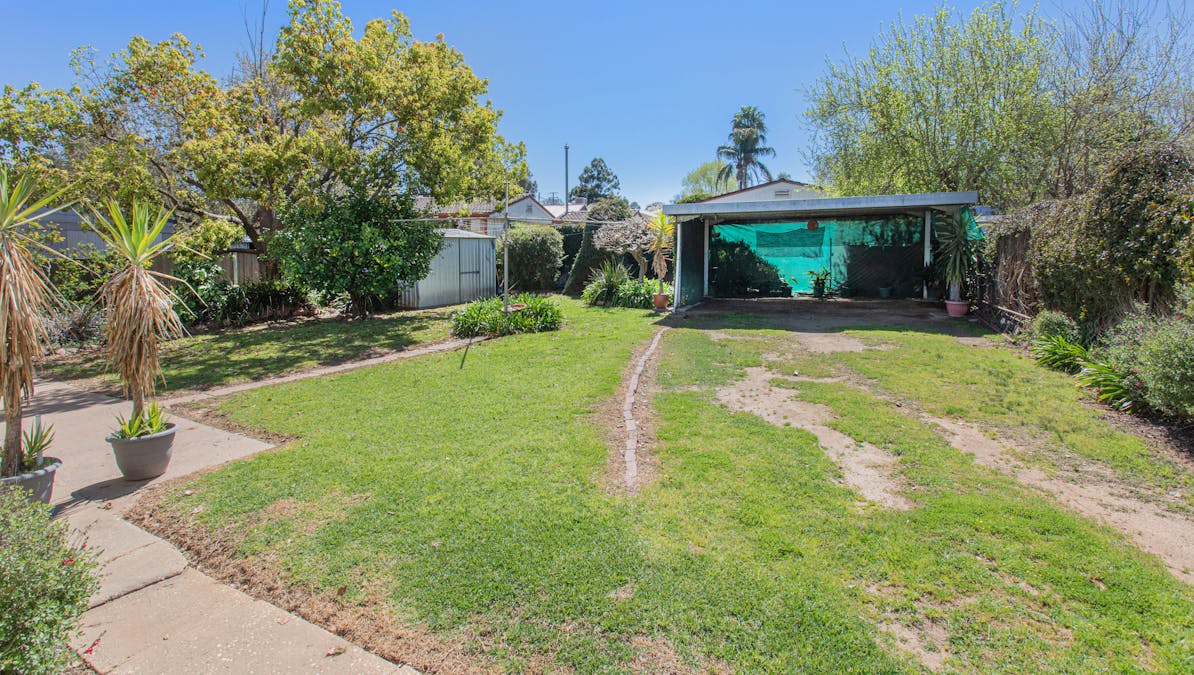 44 Logan Street, Cowra, NSW, 2794 - Image 13