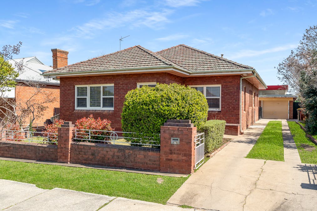 96 Darling Street, Cowra, NSW, 2794 - Image 1