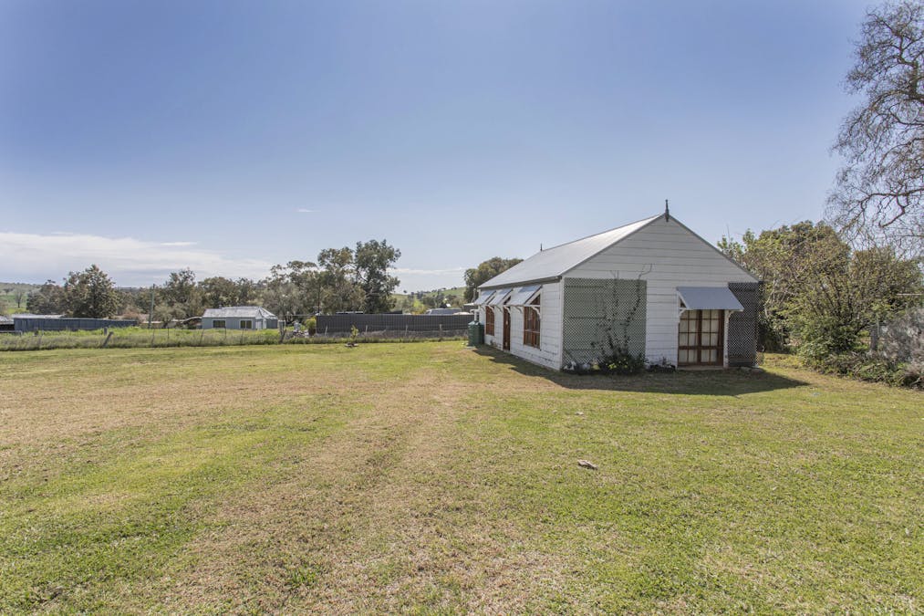 18-20 Belmore Street, Woodstock, NSW, 2793 - Image 8