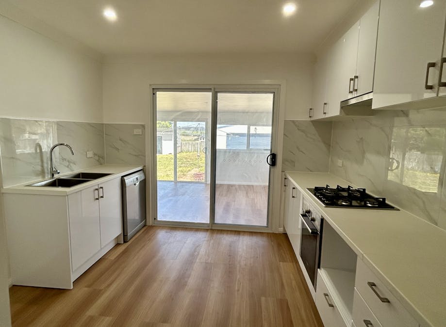 54 Balfour Street, Oberon, NSW, 2787 - Image 3