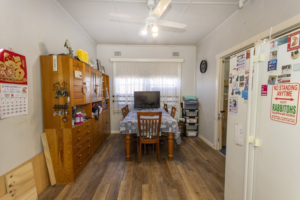 9 Lee Street, Cowra, NSW, 2794 - Image 4