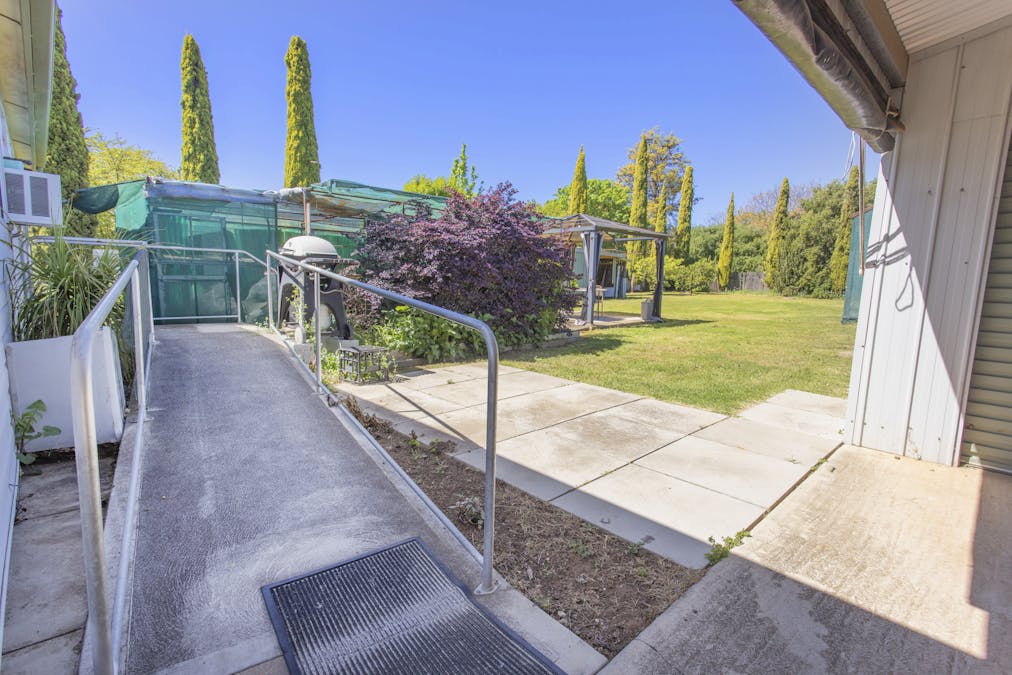 9 Lee Street, Cowra, NSW, 2794 - Image 10