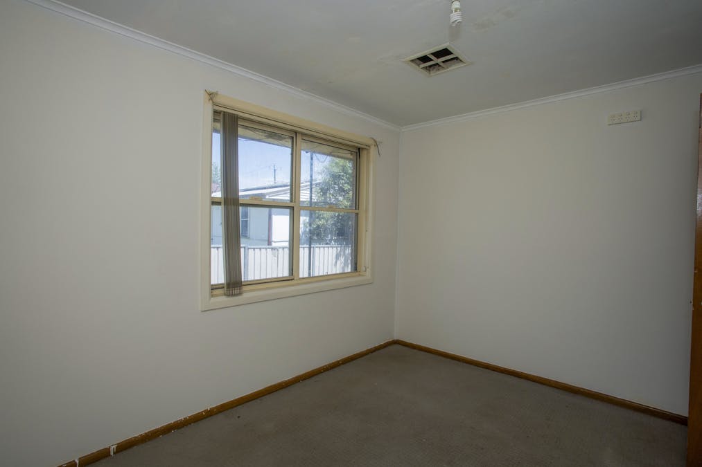 15 Hood Street, Cowra, NSW, 2794 - Image 7