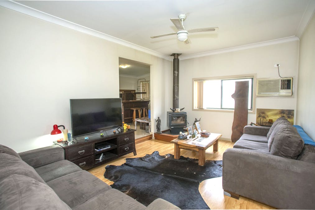 4 Purcell Drive (Woodstock), Cowra, NSW, 2794 - Image 5