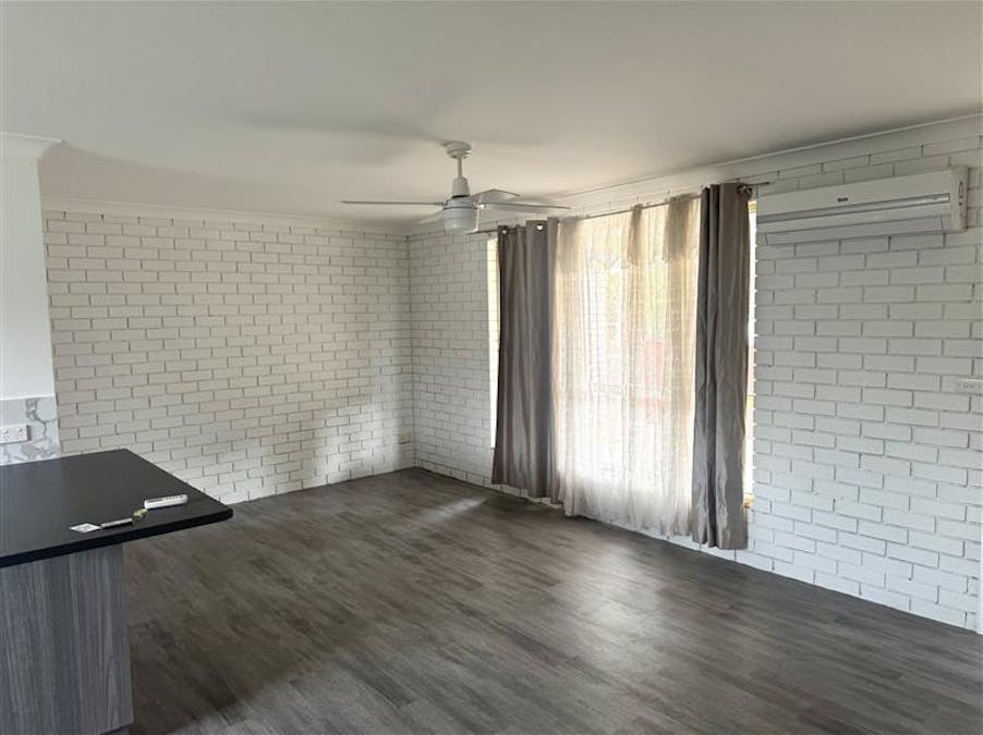 2/15 Wahroonga Street, Cowra, NSW, 2794 - Image 1