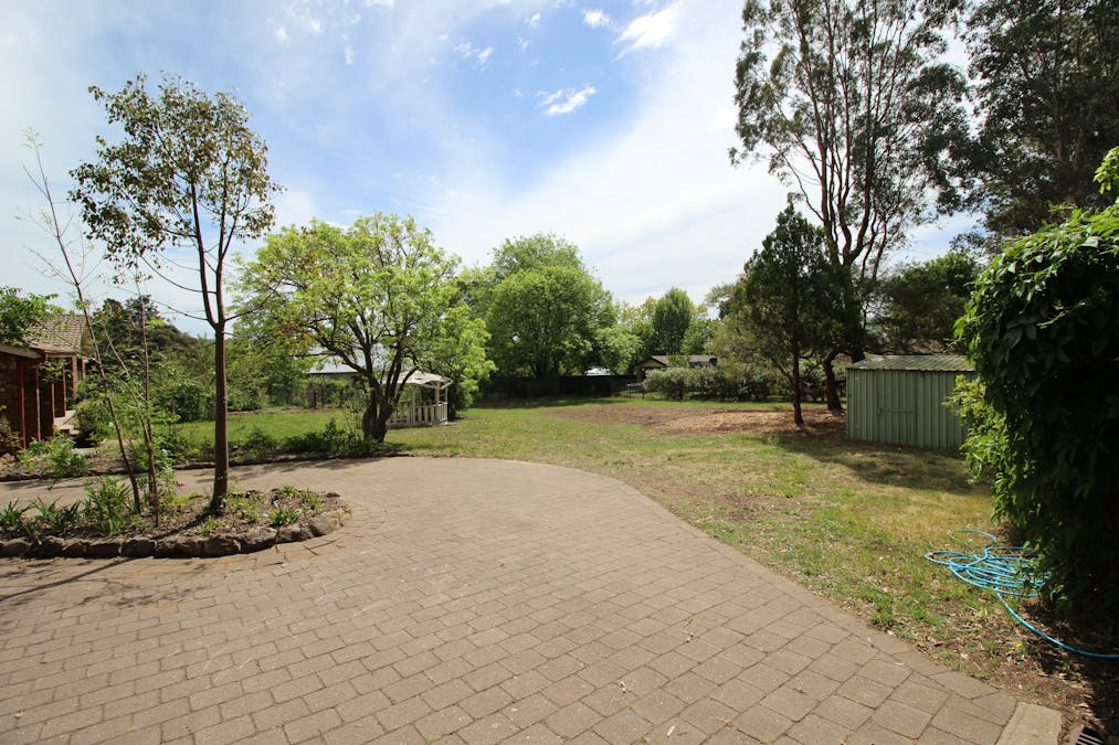 18 Barina Parkway, Kelso, NSW, 2795 - Image 2