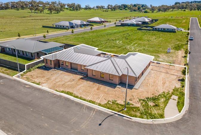 Lot 1 & 2/13 Ellis Drive, Oberon, NSW, 2787 - Image 1