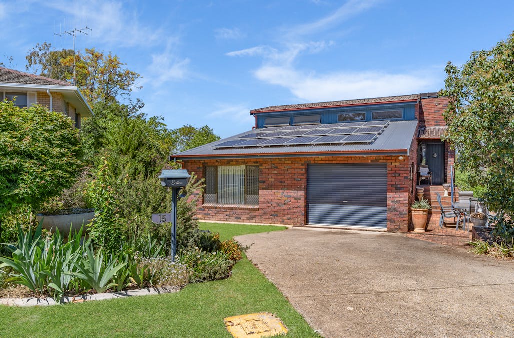 15 Kanangra Street, Cowra, NSW, 2794 - Image 1
