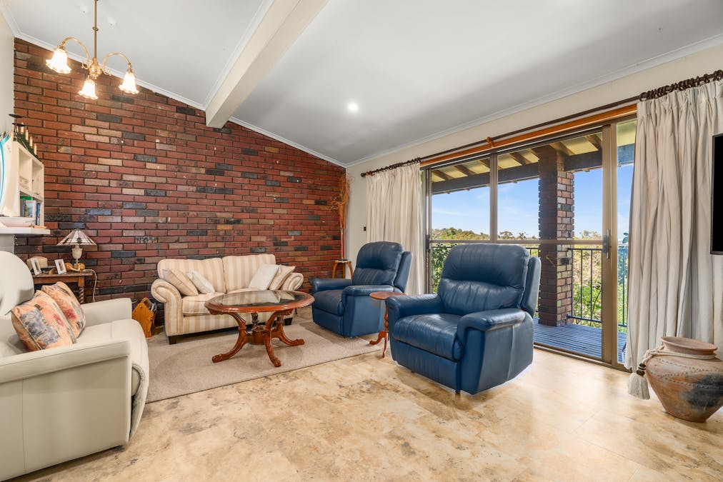 15 Kanangra Street, Cowra, NSW, 2794 - Image 5