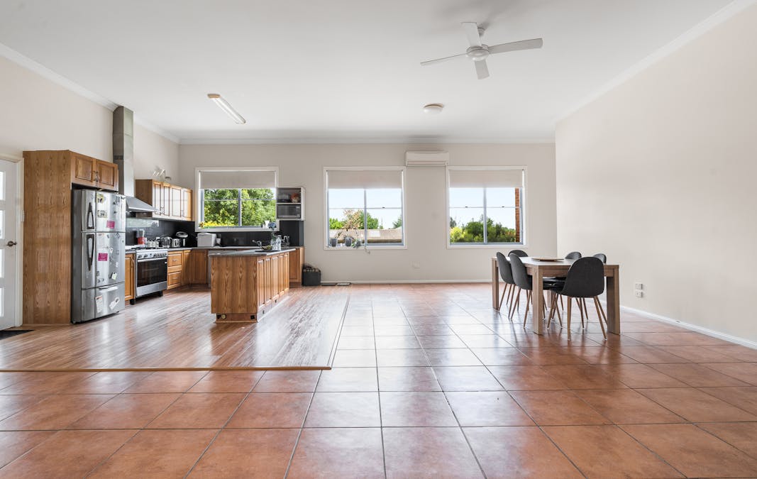 15 Parkes Street, Cowra, NSW, 2794 - Image 5