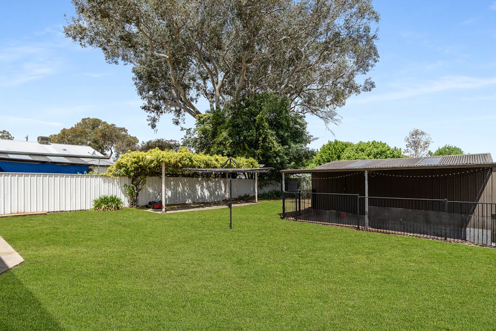 15 Parkes Street, Cowra, NSW, 2794 - Image 16