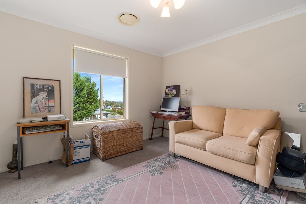 19 London Drive, Cowra, NSW, 2794 - Image 8