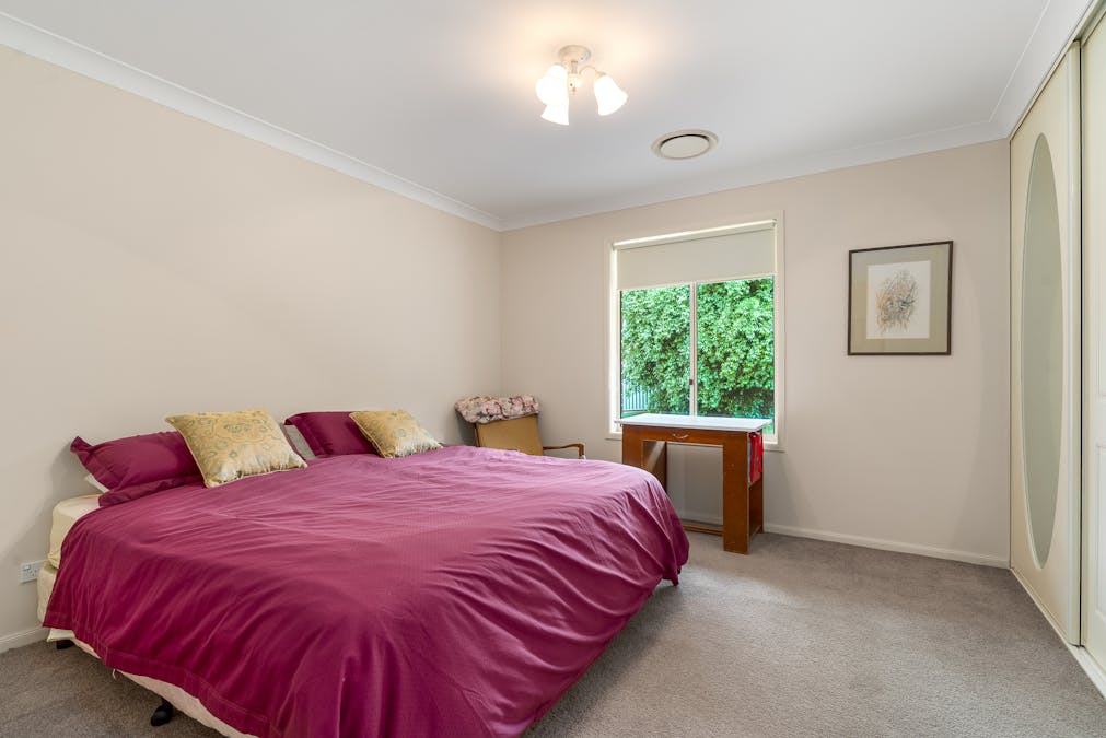 19 London Drive, Cowra, NSW, 2794 - Image 10