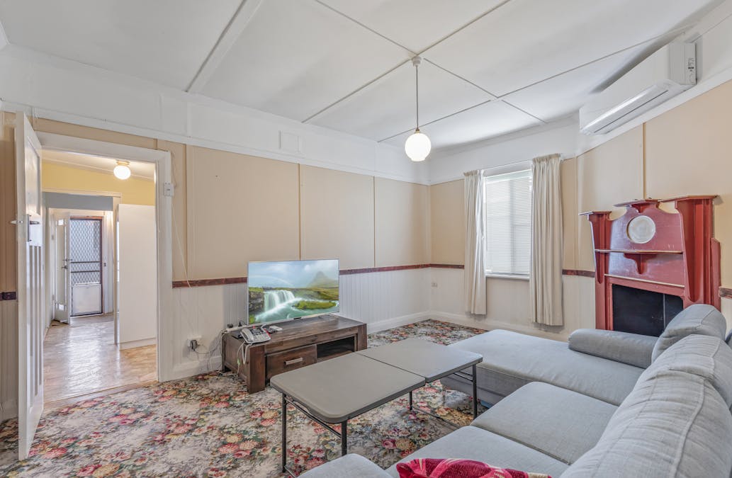 34 Frape Street, Blayney, NSW, 2799 - Image 4