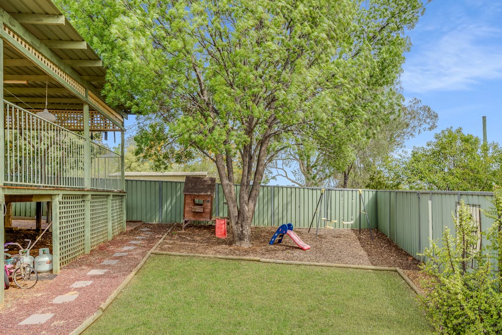 14 Yarrawonga Crescent, Cowra, NSW, 2794 - Image 16