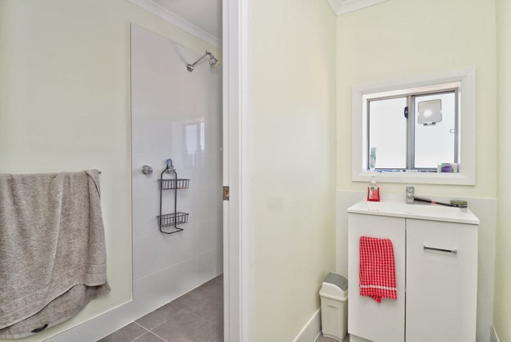 4 Richards Drive, Cowra, NSW, 2794 - Image 10