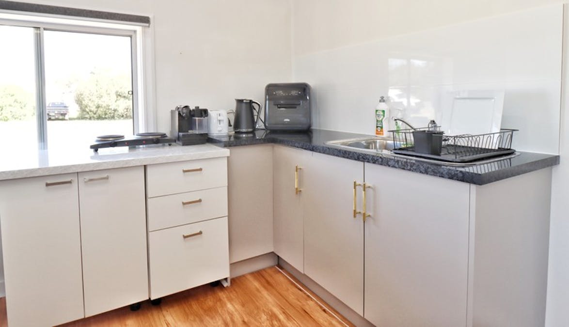 4 Richards Drive, Cowra, NSW, 2794 - Image 9