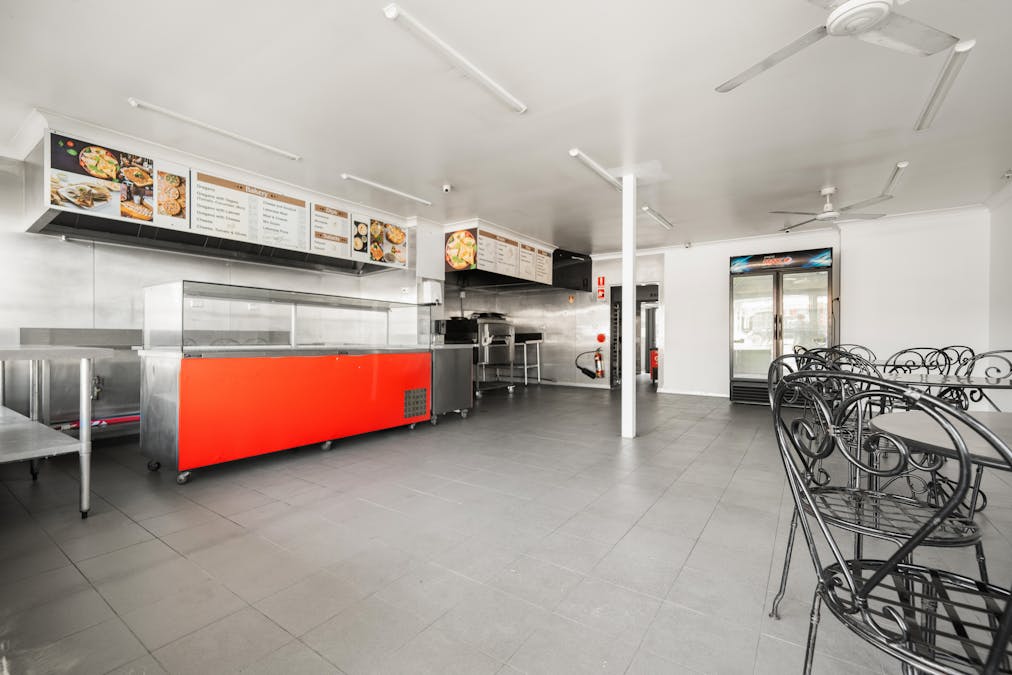 254 Stewart Street, Bathurst, NSW, 2795 - Image 2
