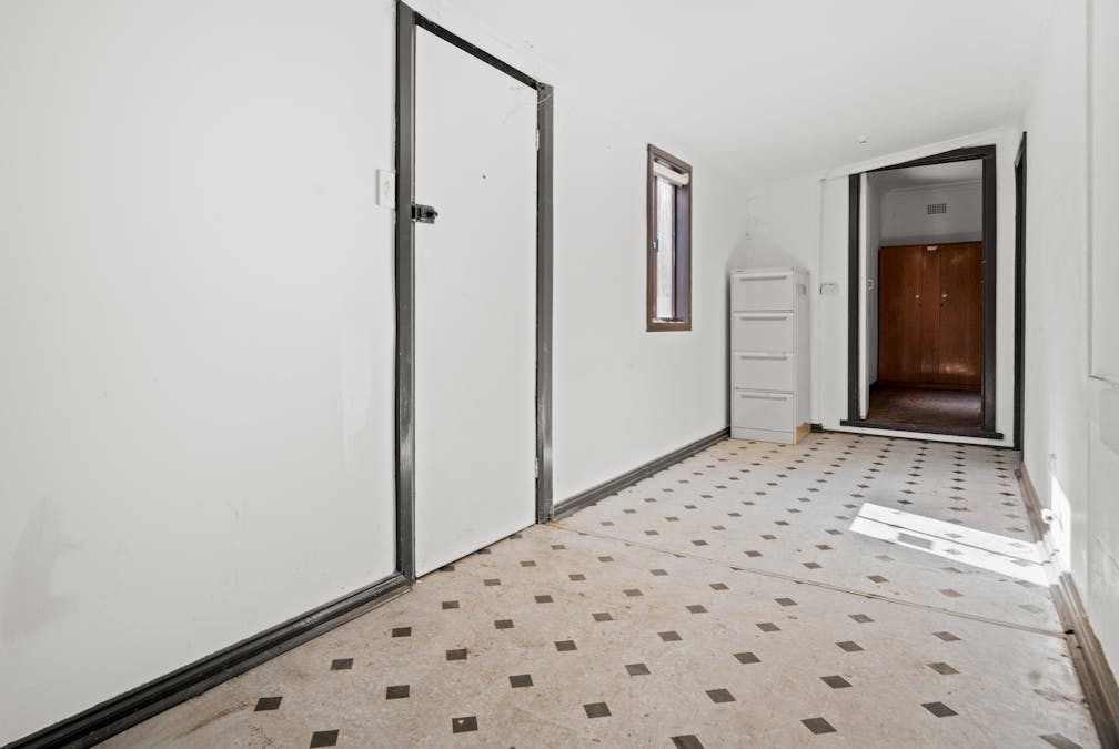 254 Stewart Street, Bathurst, NSW, 2795 - Image 13